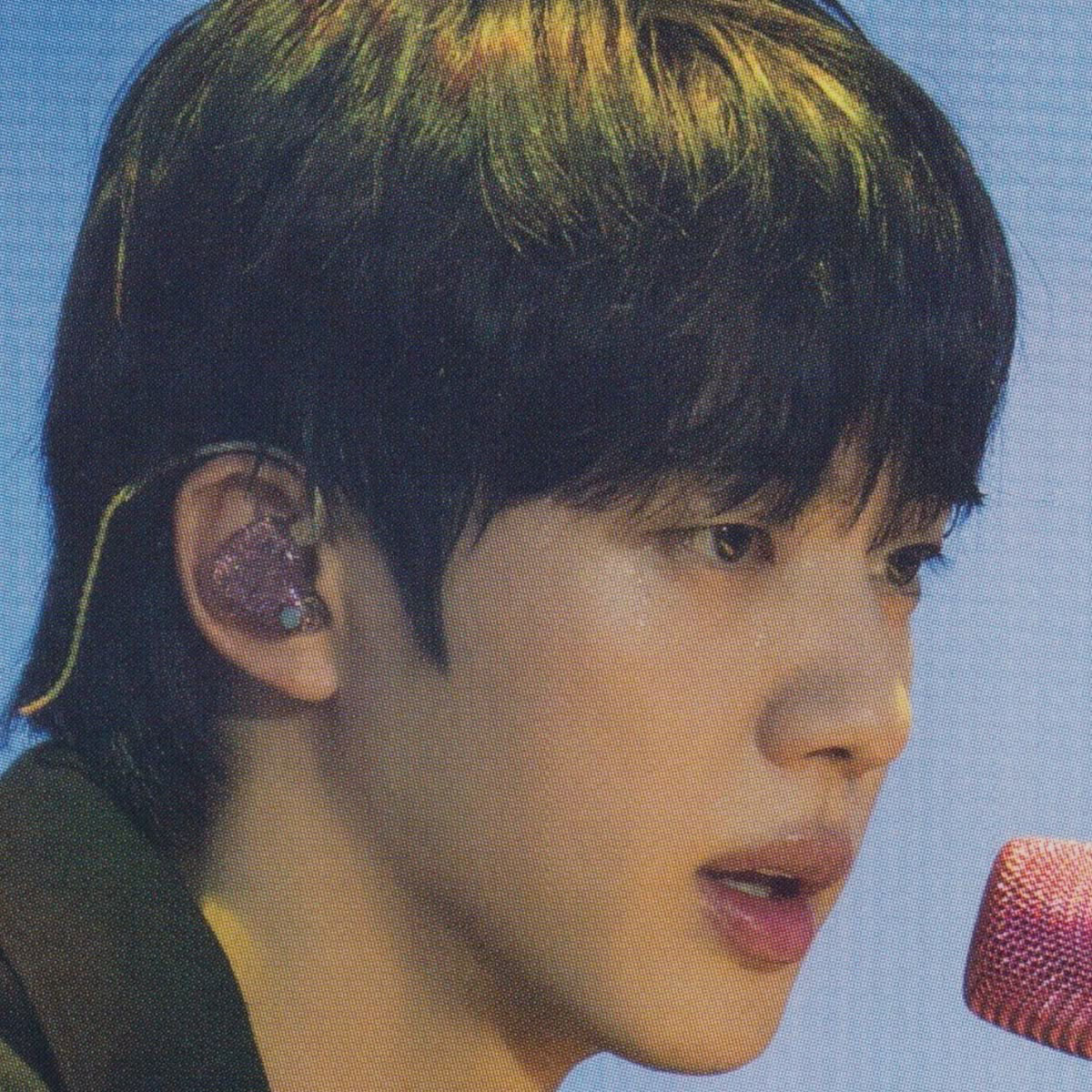 진 (방탄소년단) 최근 활동샷