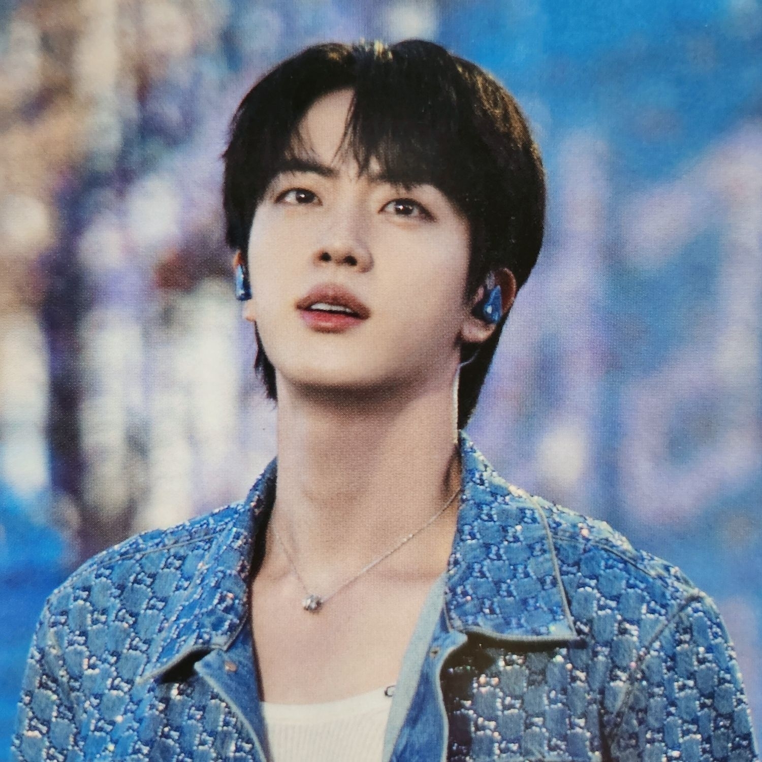 Latest photo of Jin (BTS)