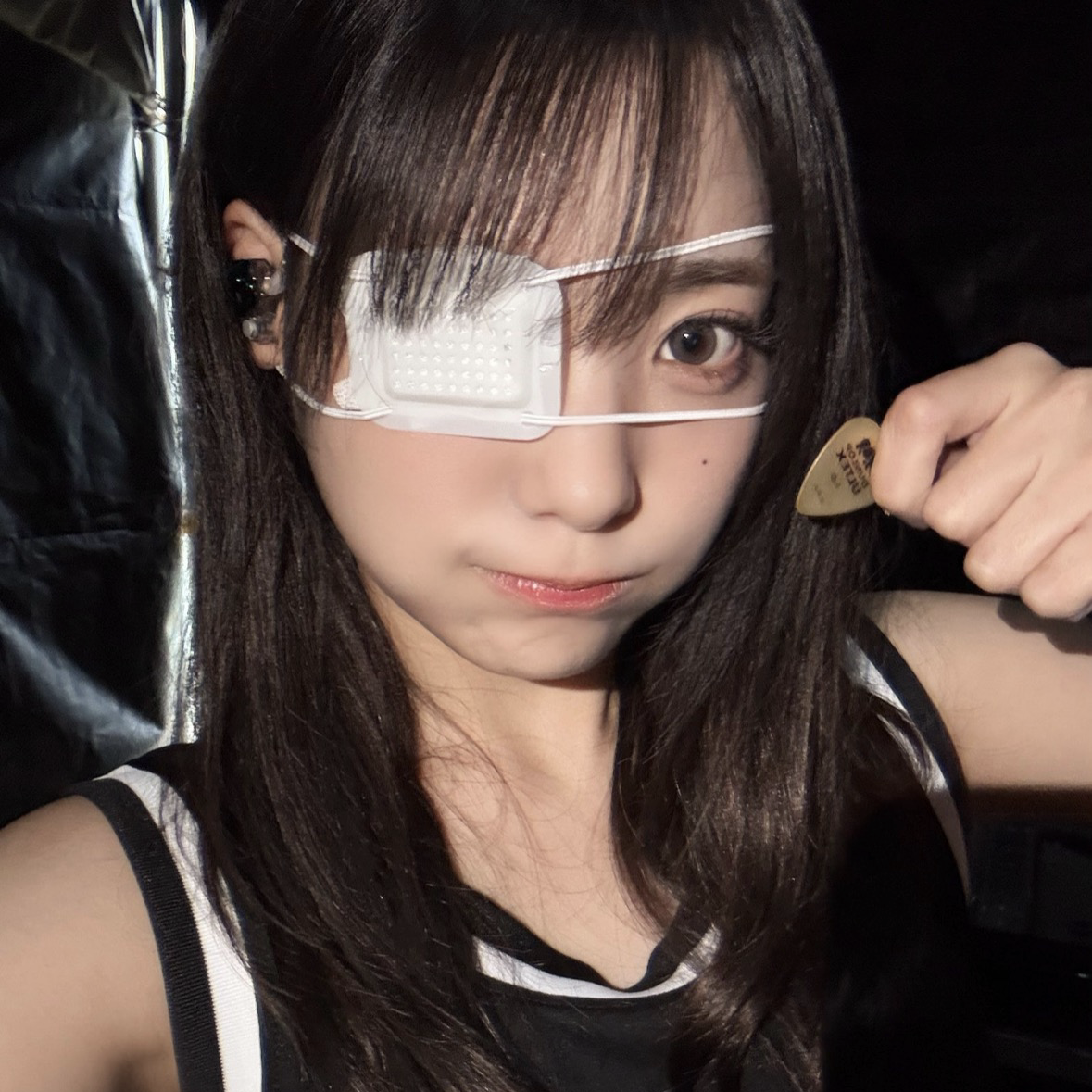 Recent activity shot of Siyeon (QWER)