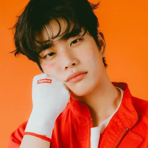 아스트로 최근 활동샷