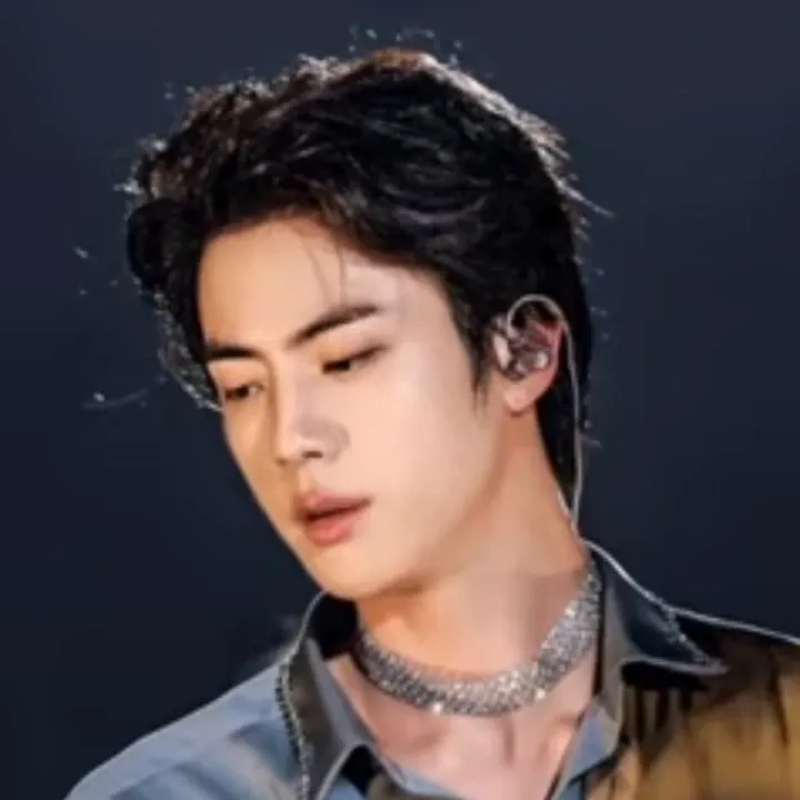 Foto terbaru Jin (BTS)