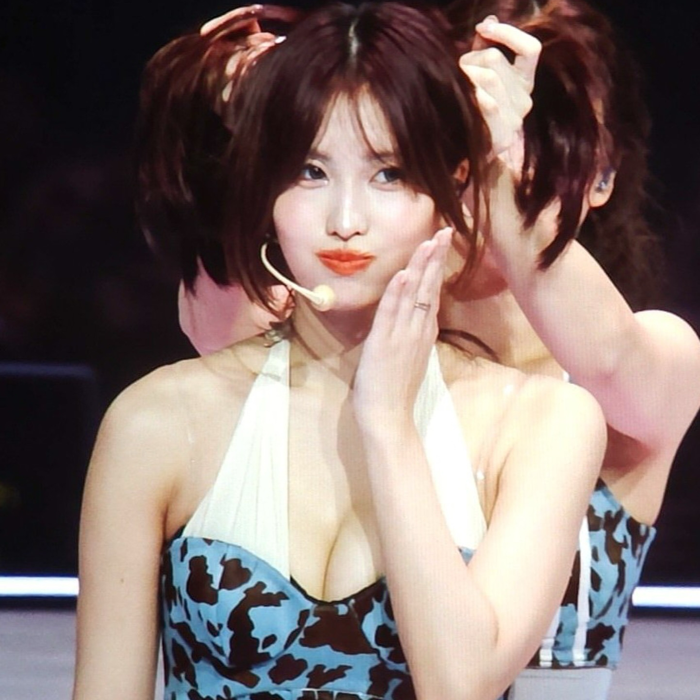 모모 (TWICE) 최근 활동샷