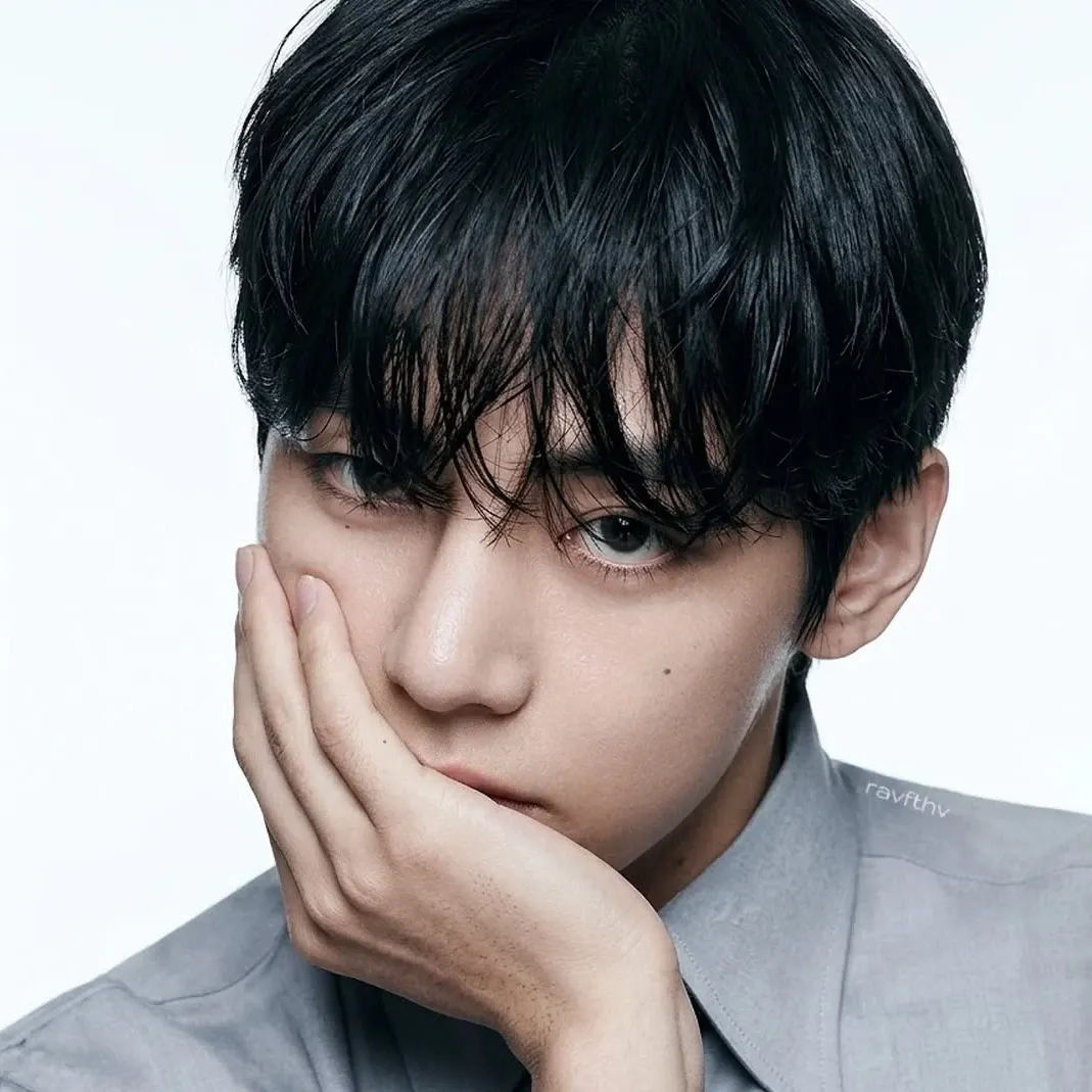 V (BTS)の舞台裏ショット