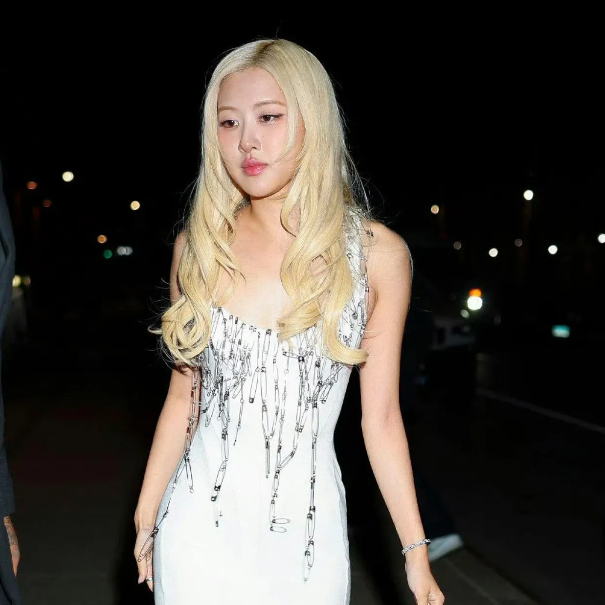 로제 (BLACKPINK)의 비하인드 컷