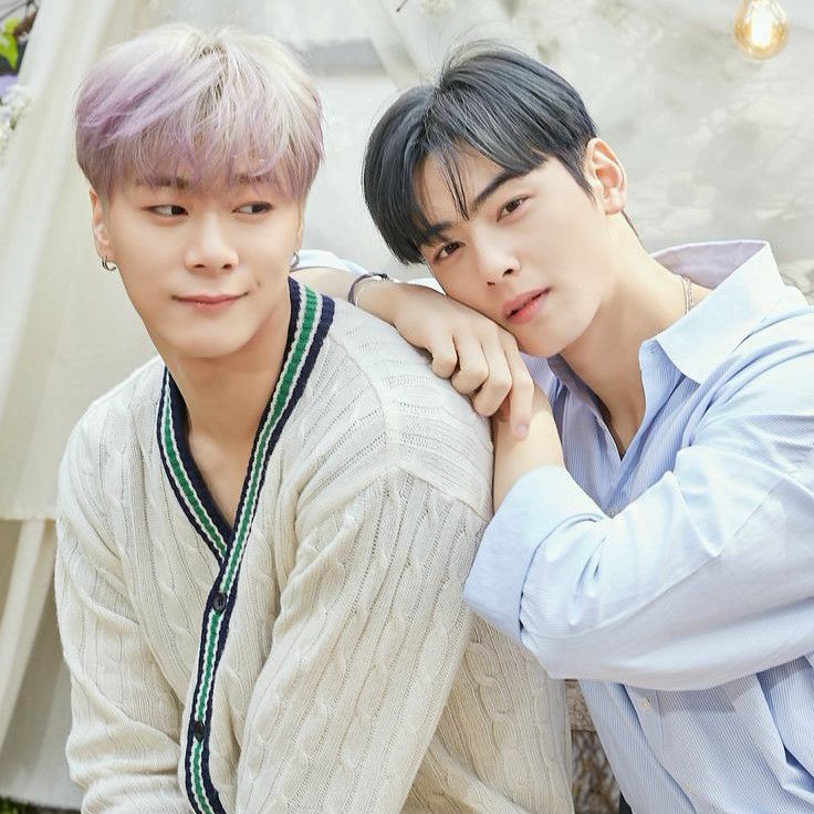 Behind-the-scenes cut of Moonbin (ASTRO)