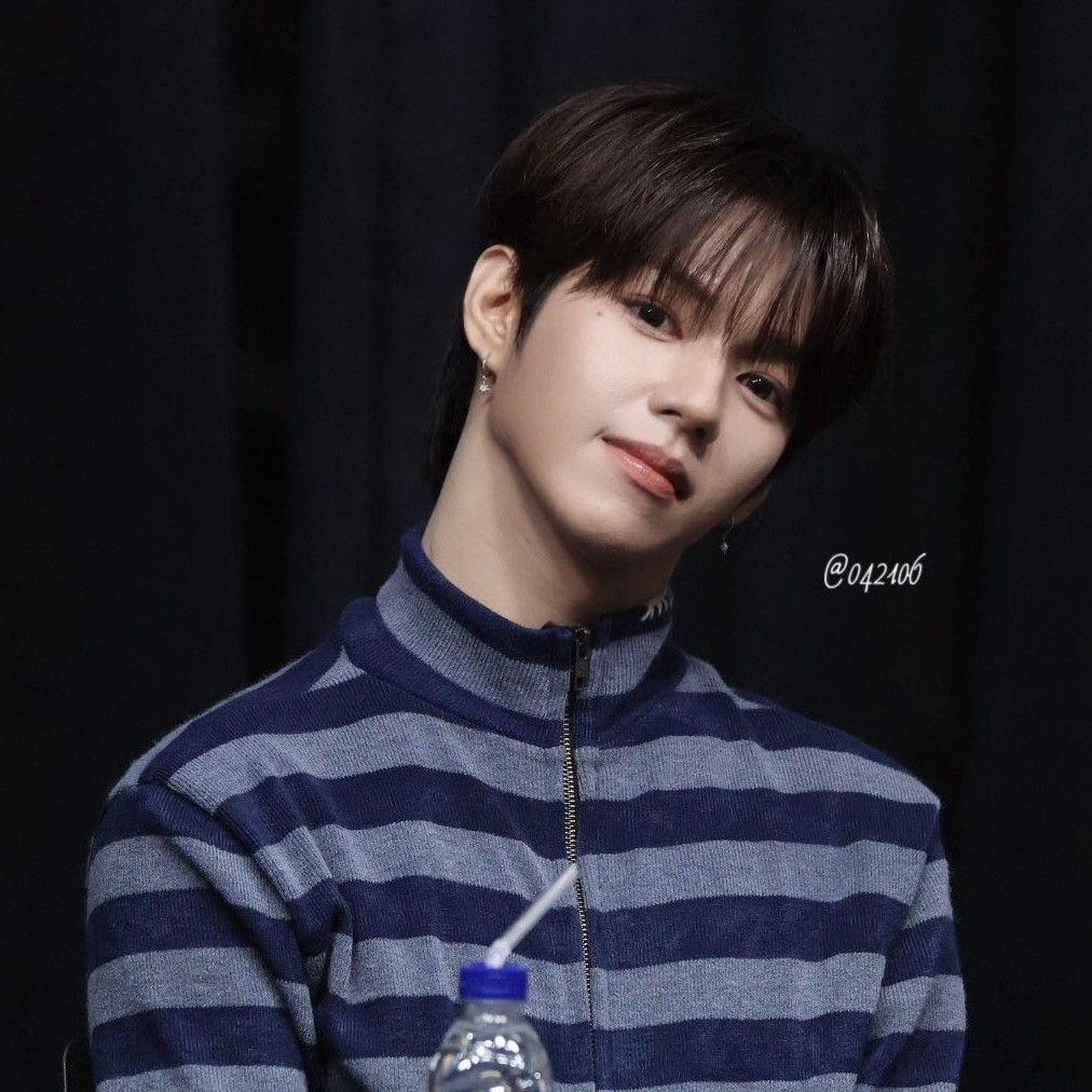 제이엘 (아홉) 최근 활동샷