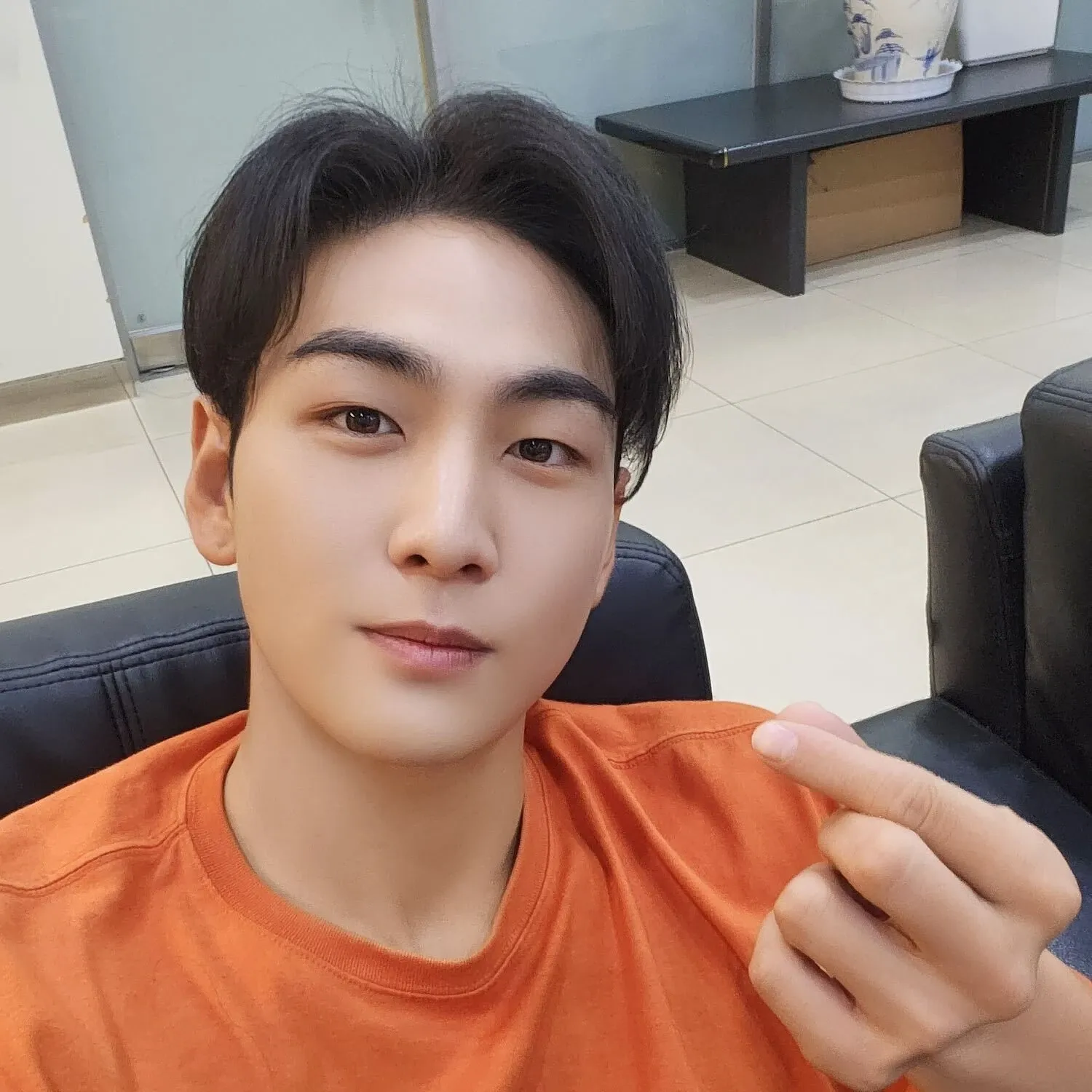 백호의 비하인드 컷