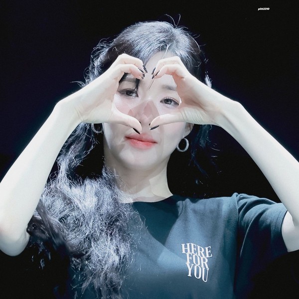 Popular profile image of Tiffany Young (Girls' Generation) selected by votes