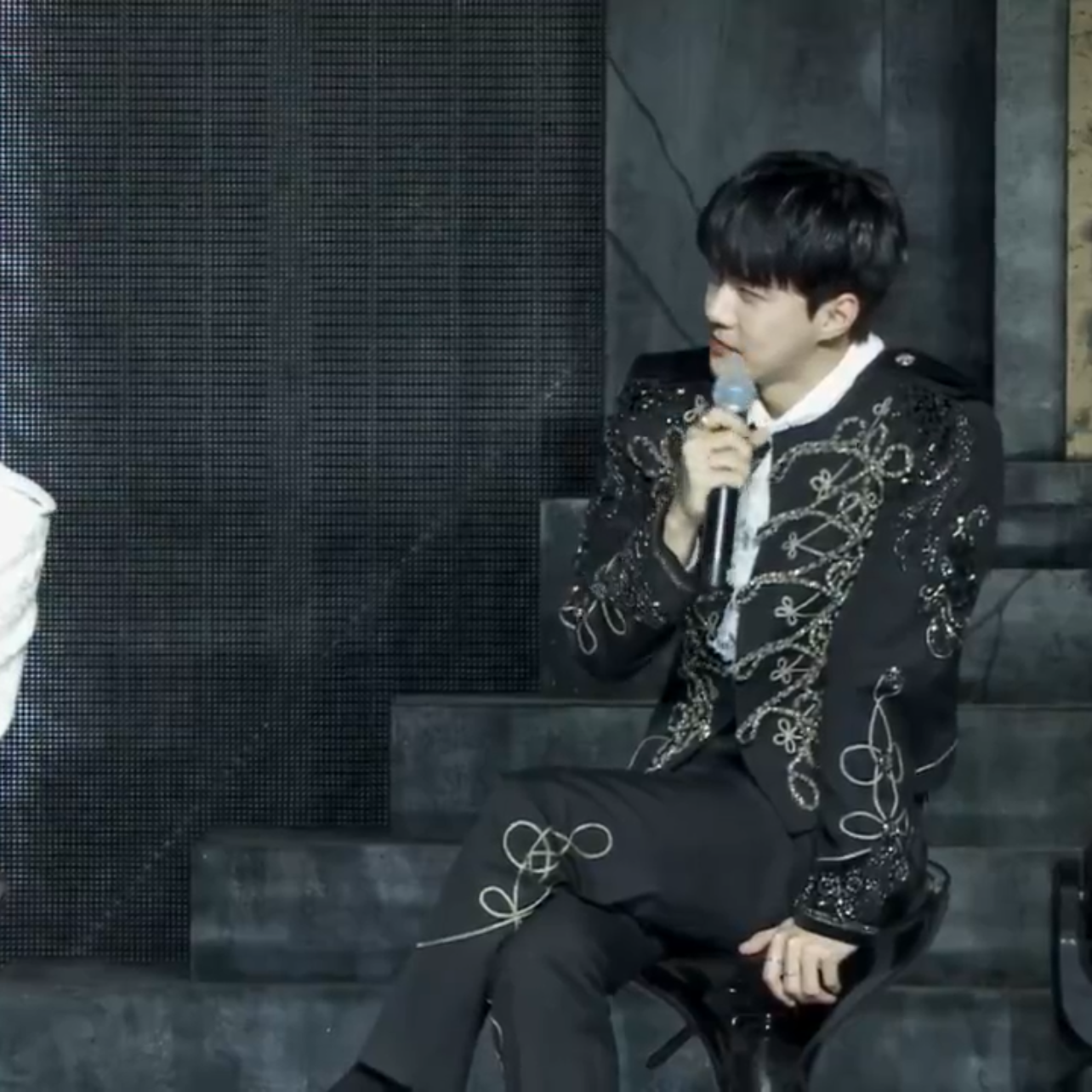 세훈 (EXO) 최근 활동샷