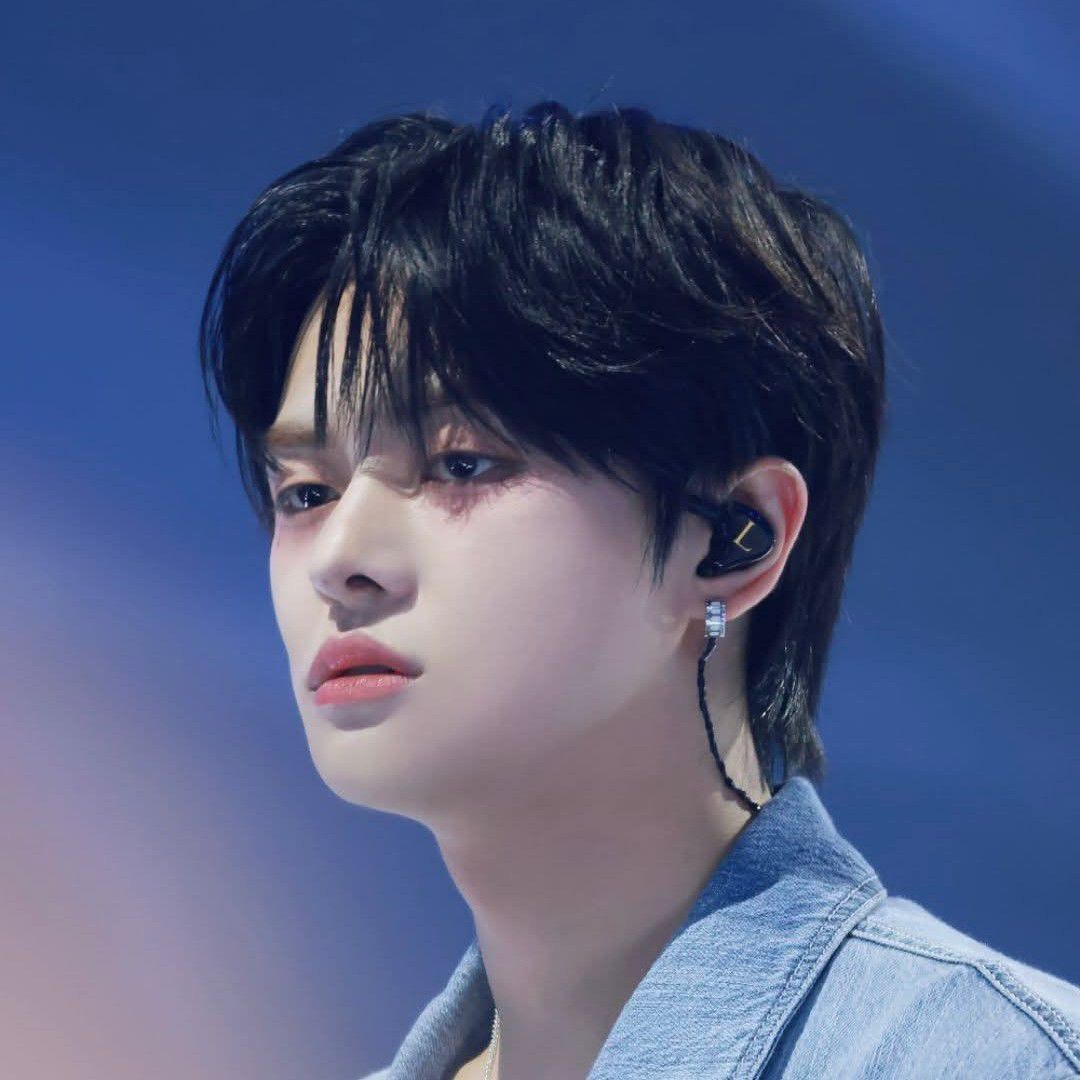 Latest photo of Lee Leo (ALPHA DRIVE ONE)