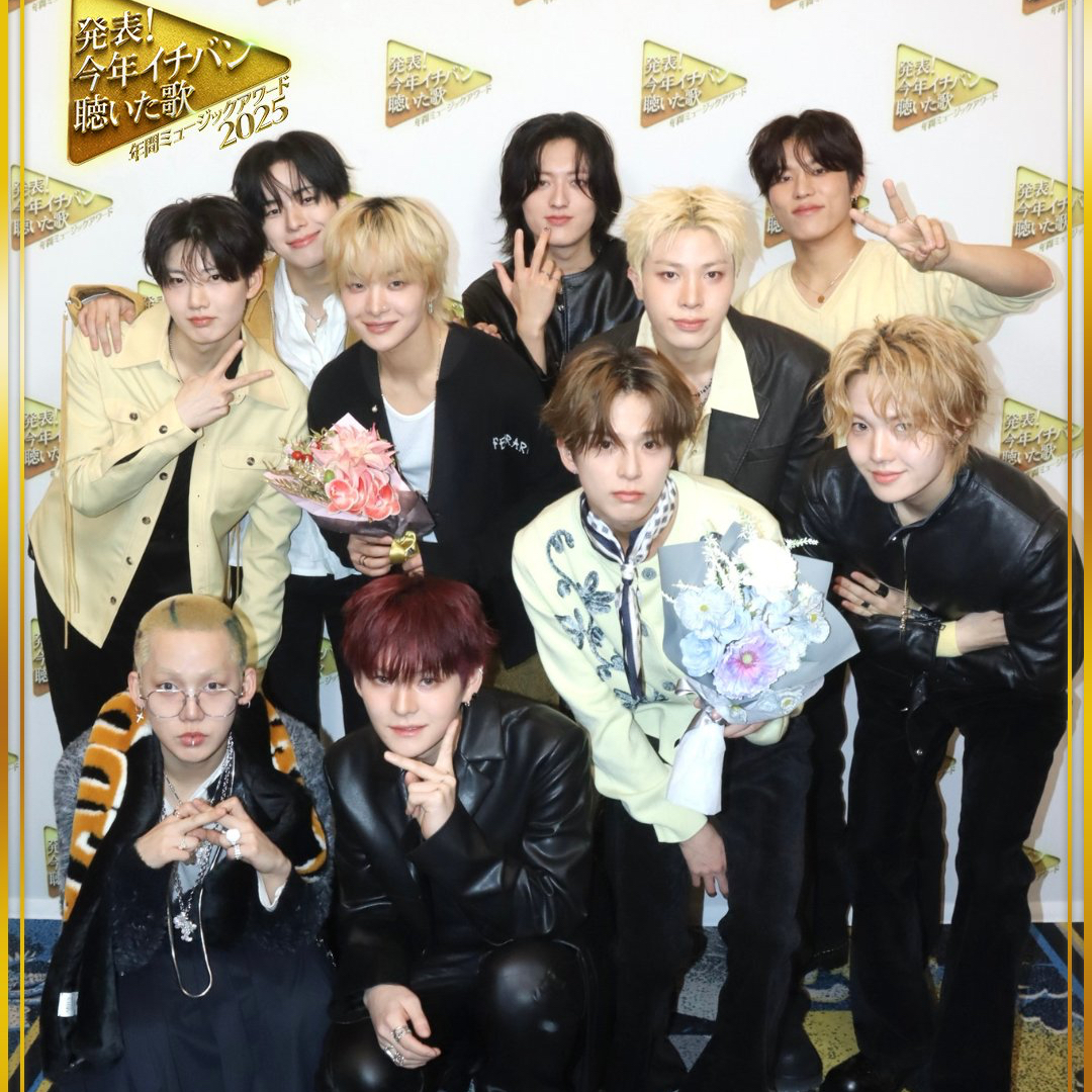 TREASUREの舞台裏ショット