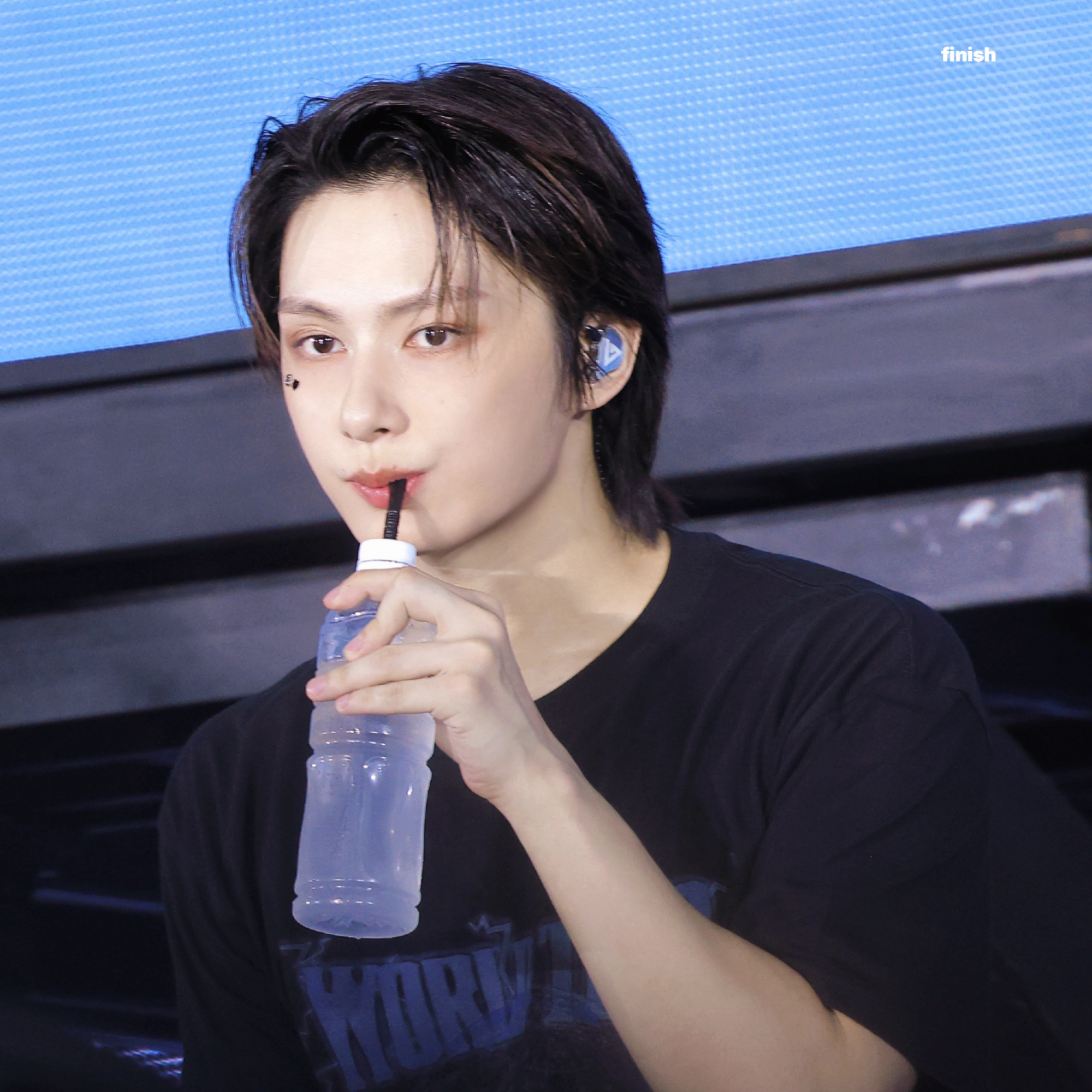 Recent activity shot of Jun (SEVENTEEN)