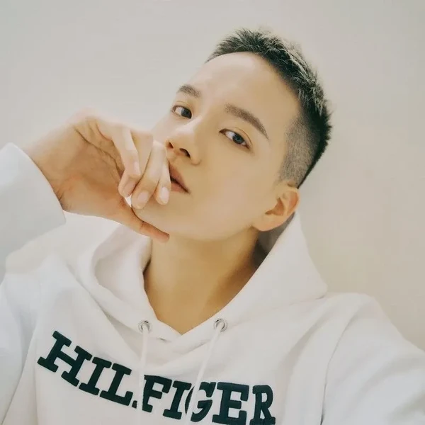 Shining profile picture of Peniel (BTOB) on today's Choeaedol