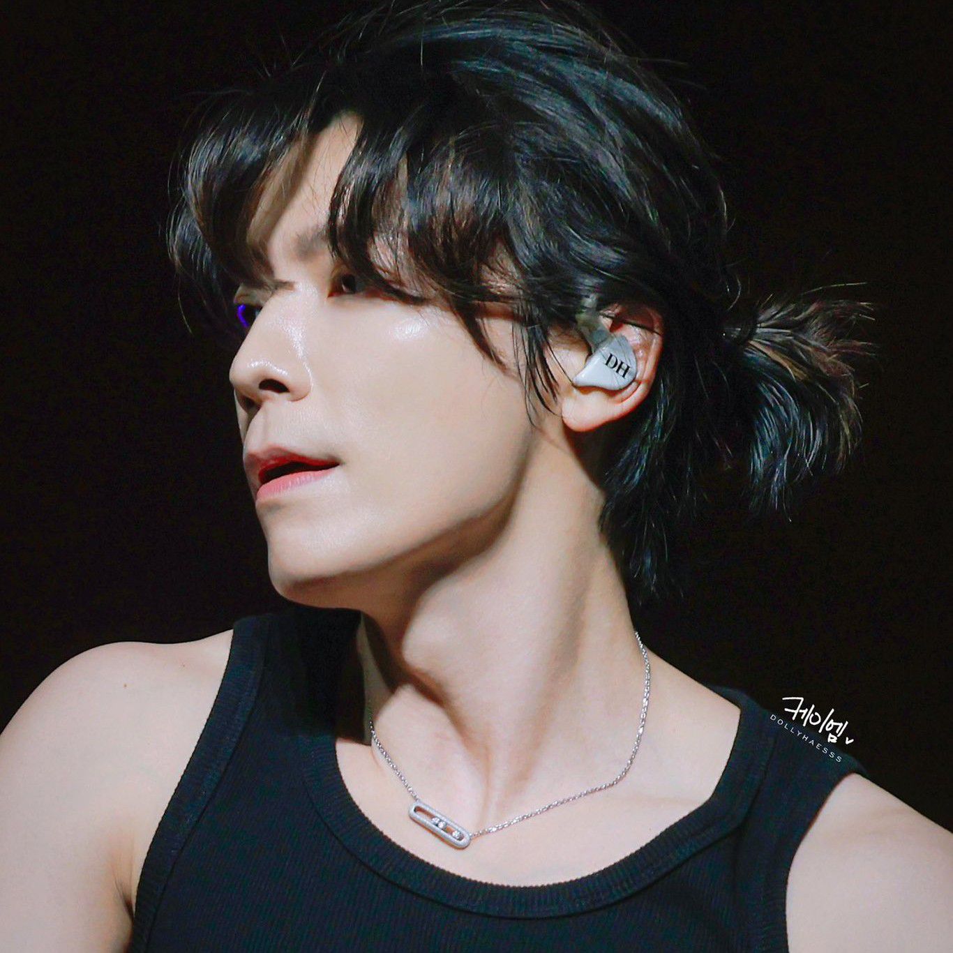 Latest photo of Donghae (Super Junior)