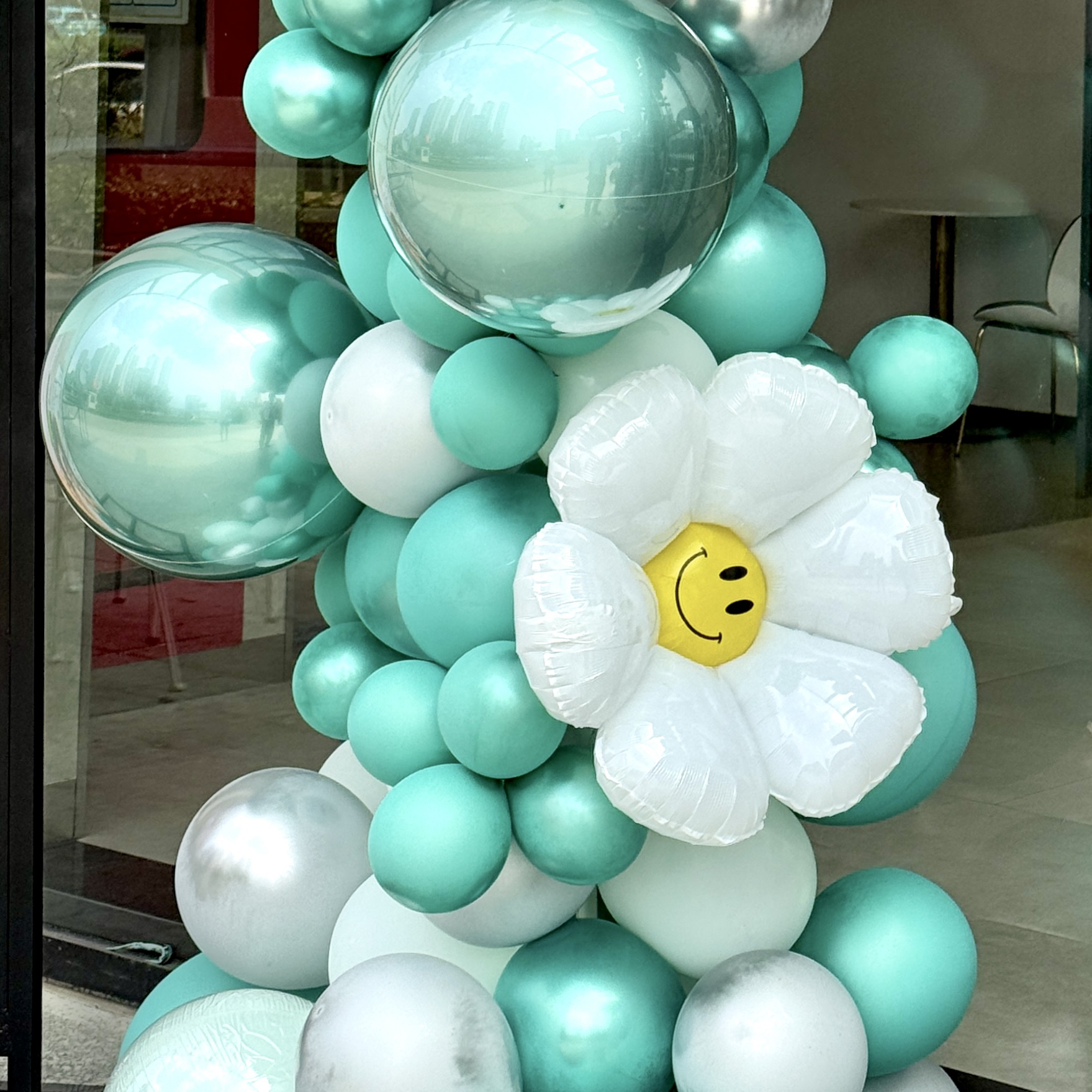 A moment captured by G-DRAGON (BIGBANG)'s fan