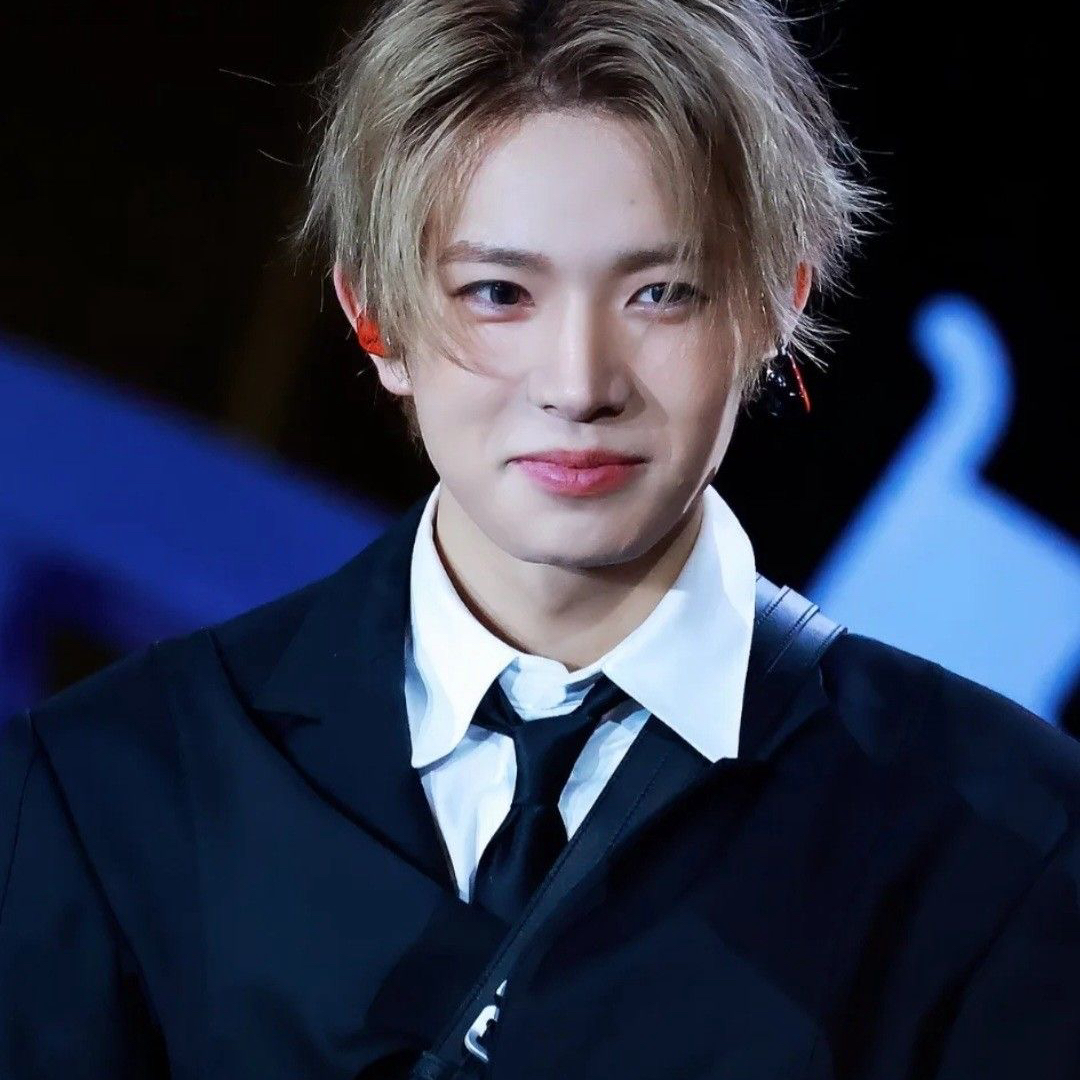 에반의 최신 사진