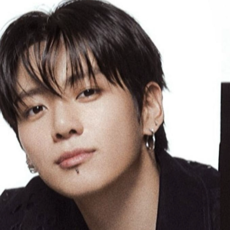 柾國 (防彈少年團)的最新活動照片