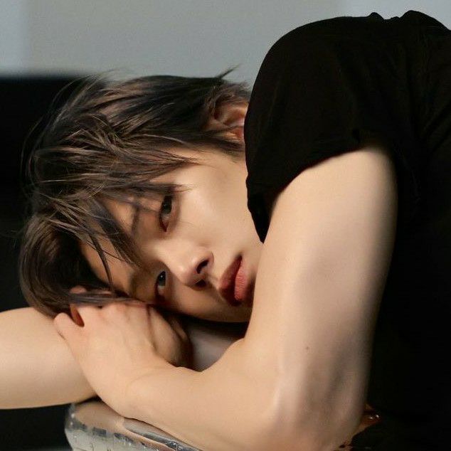 Latest photo of Yeonjun (TOMORROW X TOGETHER)