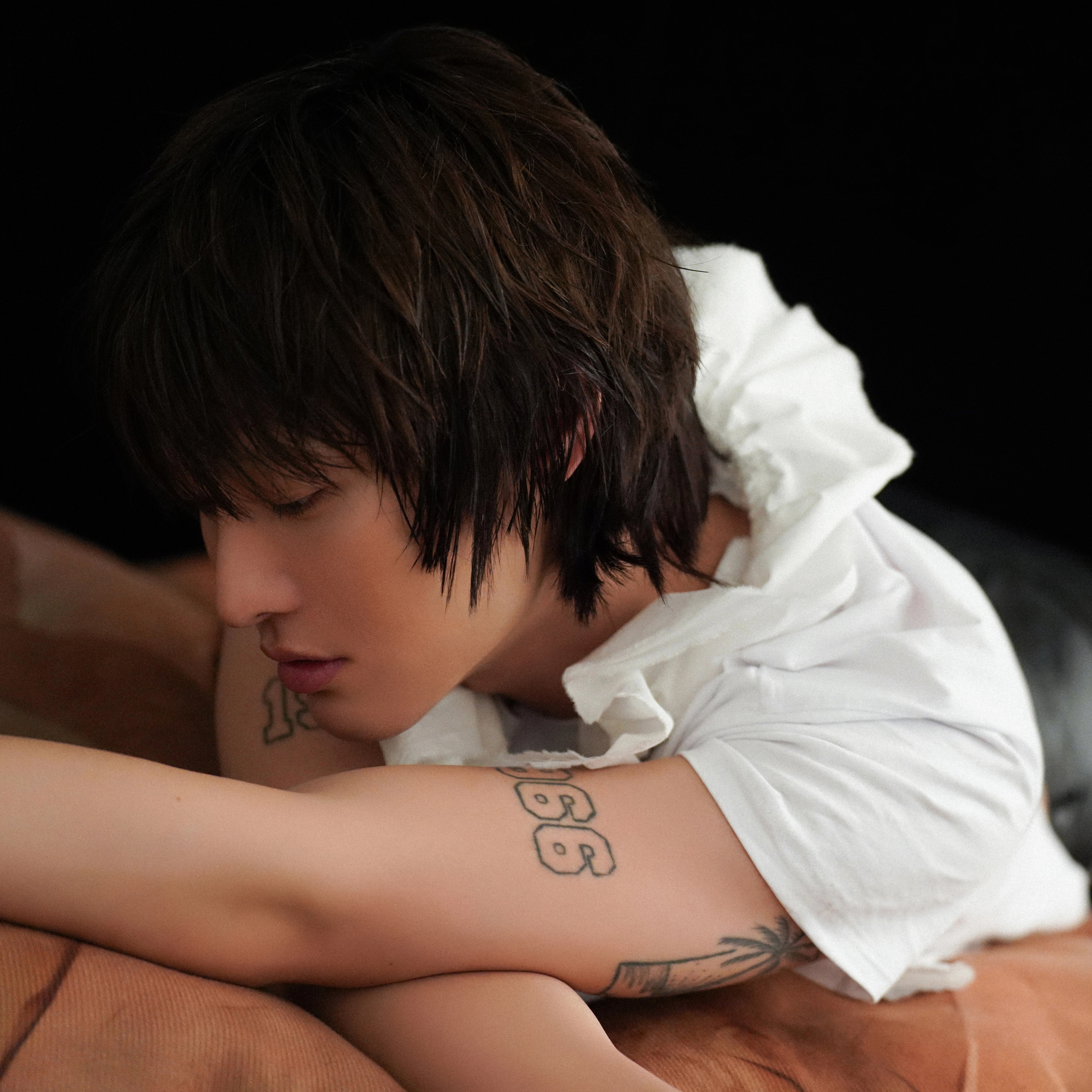 Behind-the-scenes cut of WOODZ