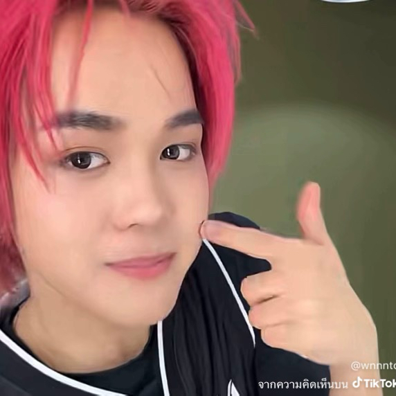 Behind-the-scenes cut of THI-O (NexT1DE)