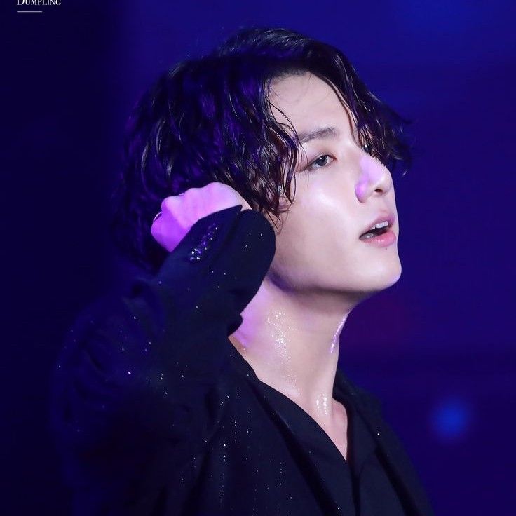 Momen yang diabadikan oleh penggemar Jungkook (BTS)