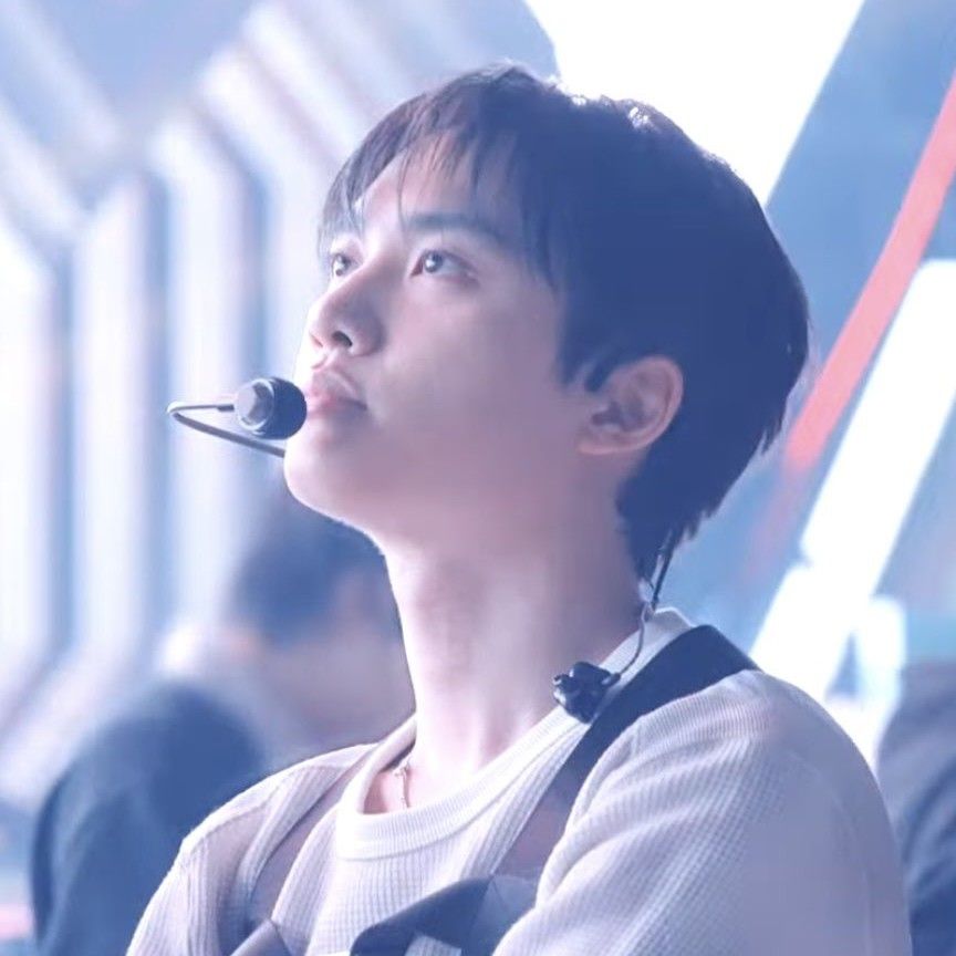 ディオ (EXO)の最近の活動写真