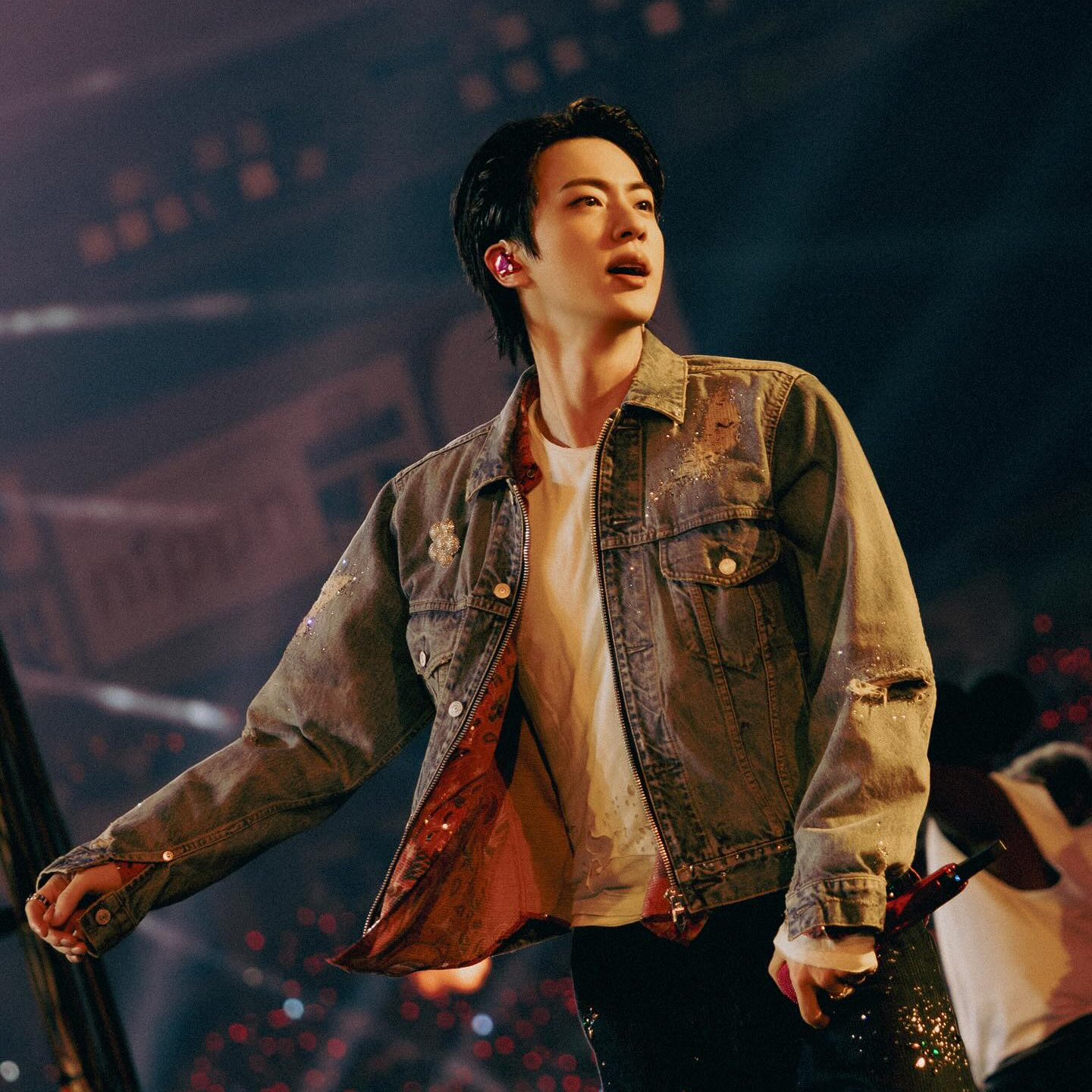 진 (방탄소년단)의 최신 사진