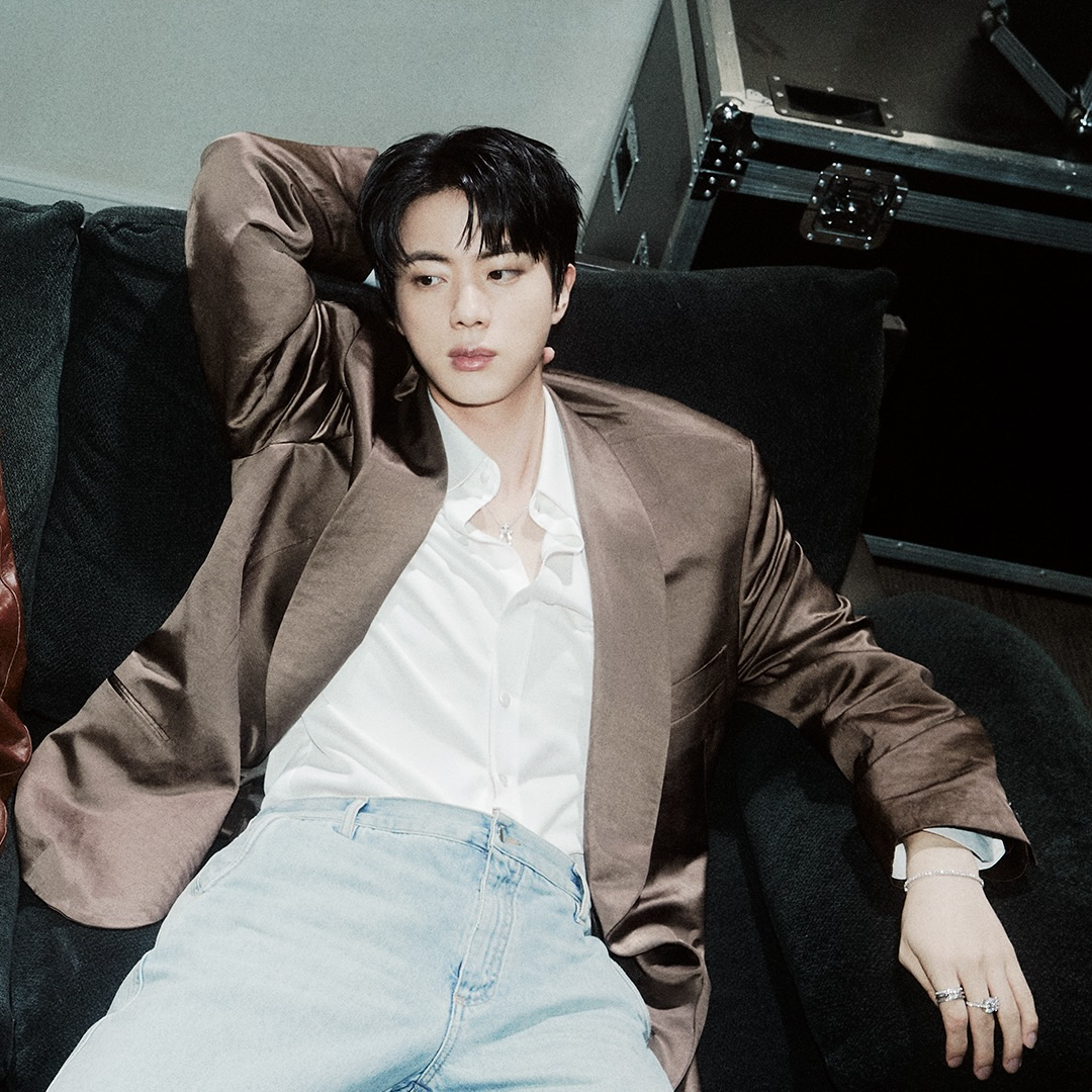 진 (방탄소년단)의 최신 사진