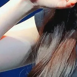 金佳蓝的最新活动照片