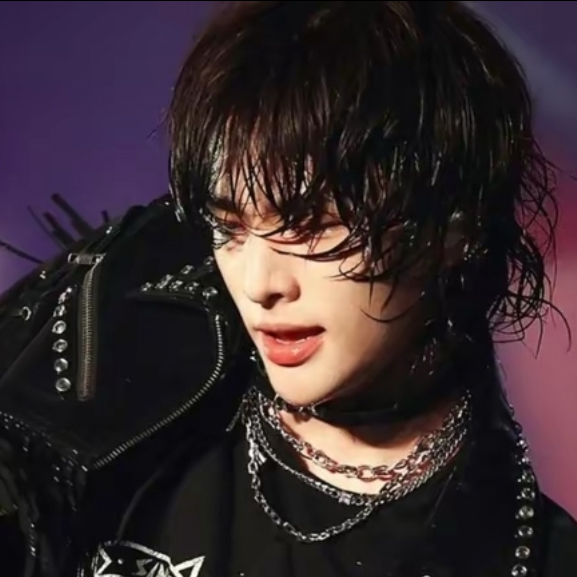 Behind-the-scenes cut of Hyunjin (Stray Kids)