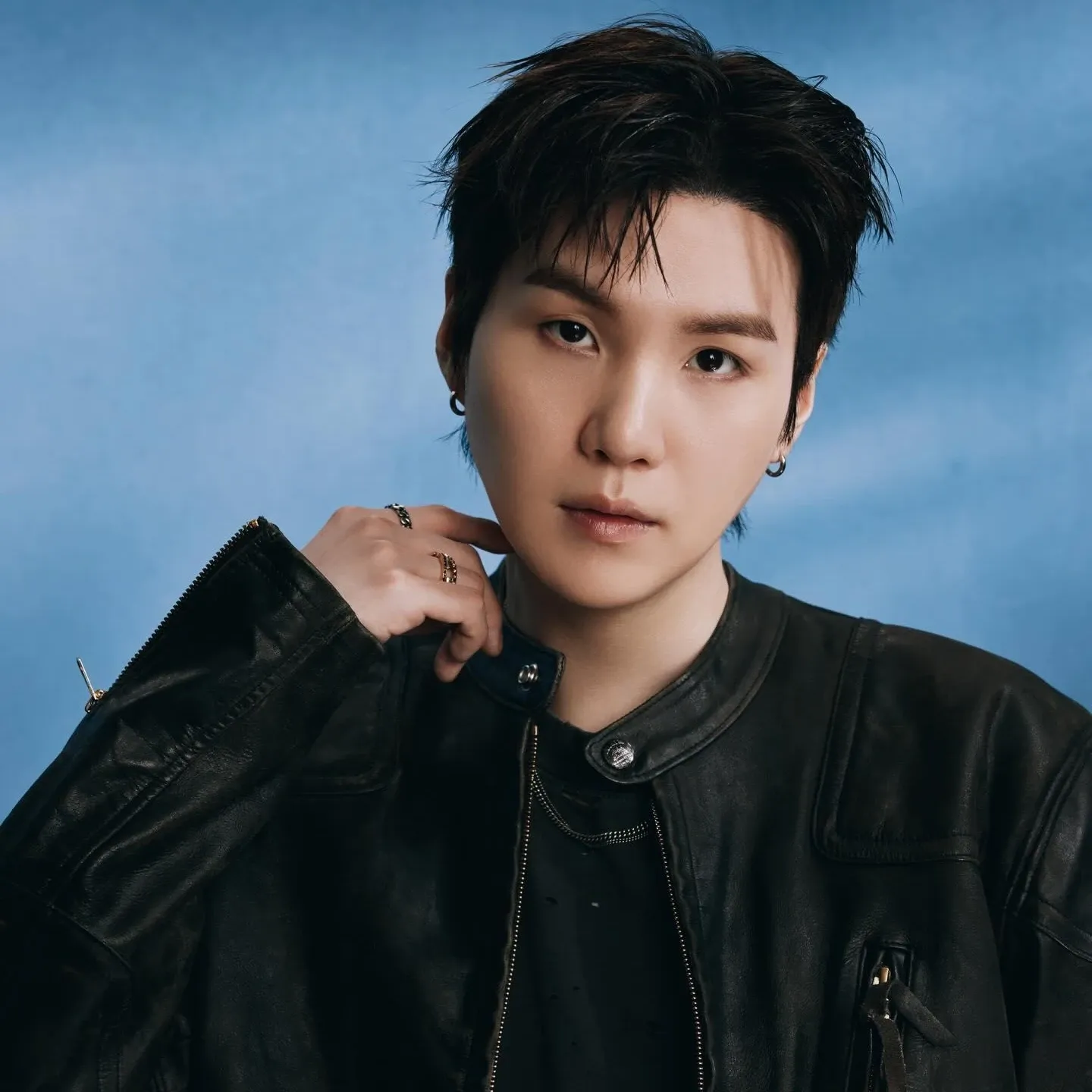 Behind-the-scenes cut of SUGA (BTS)