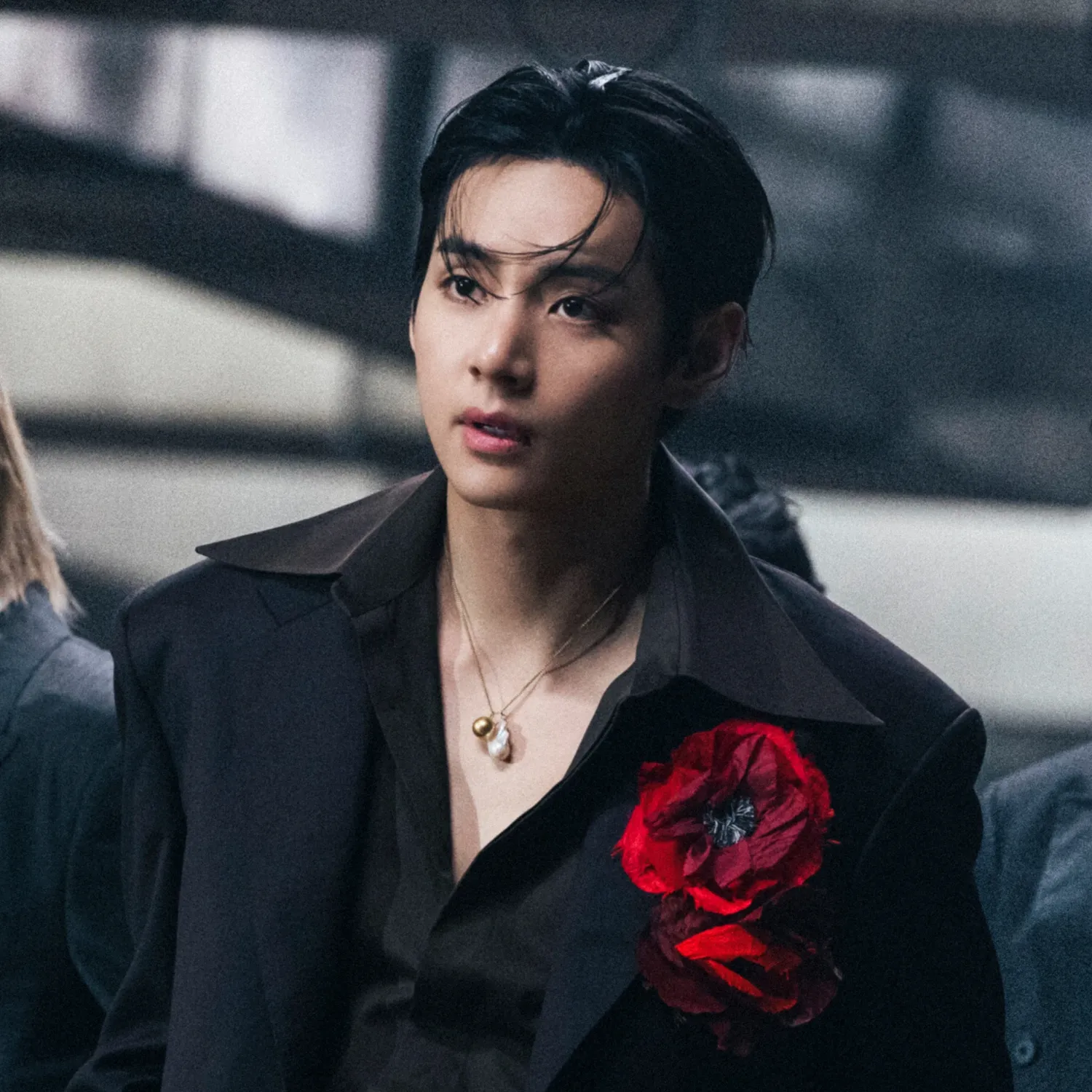 Latest photo of V (BTS)