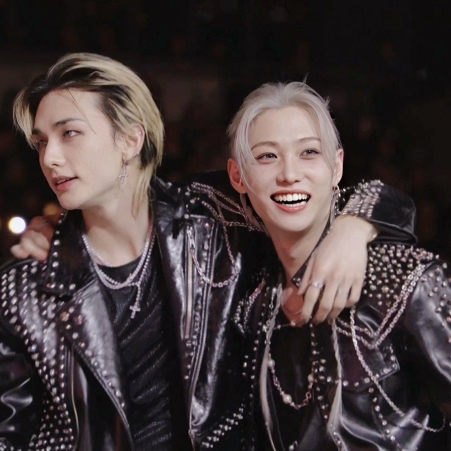 Stray Kids의 최신 사진