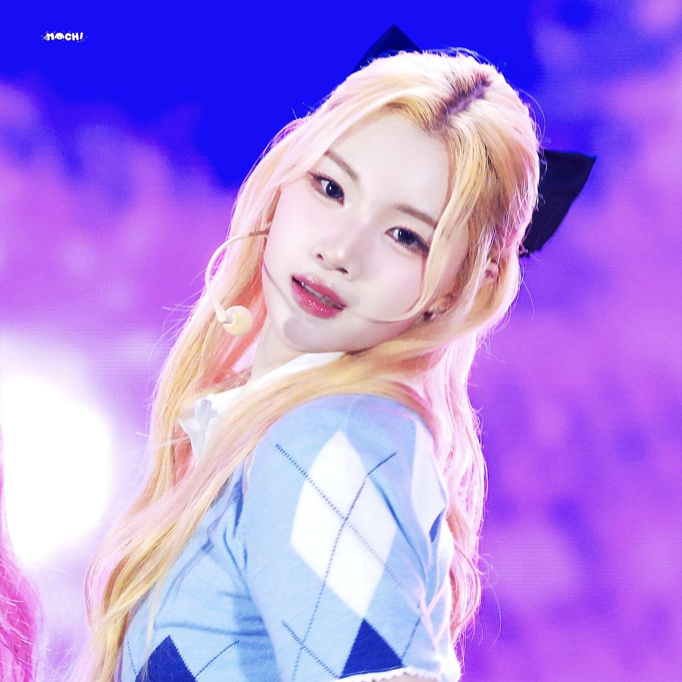 Behind-the-scenes cut of Juun (Hearts2Hearts)