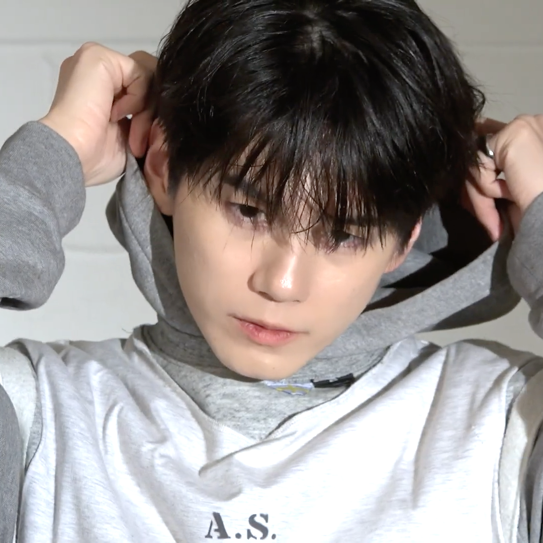 옹성우의 비하인드 컷