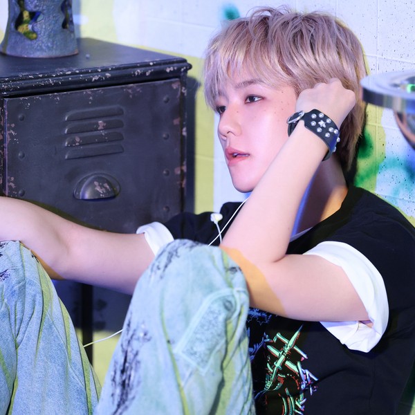 Popular profile image of Baekhyun (EXO) selected by votes