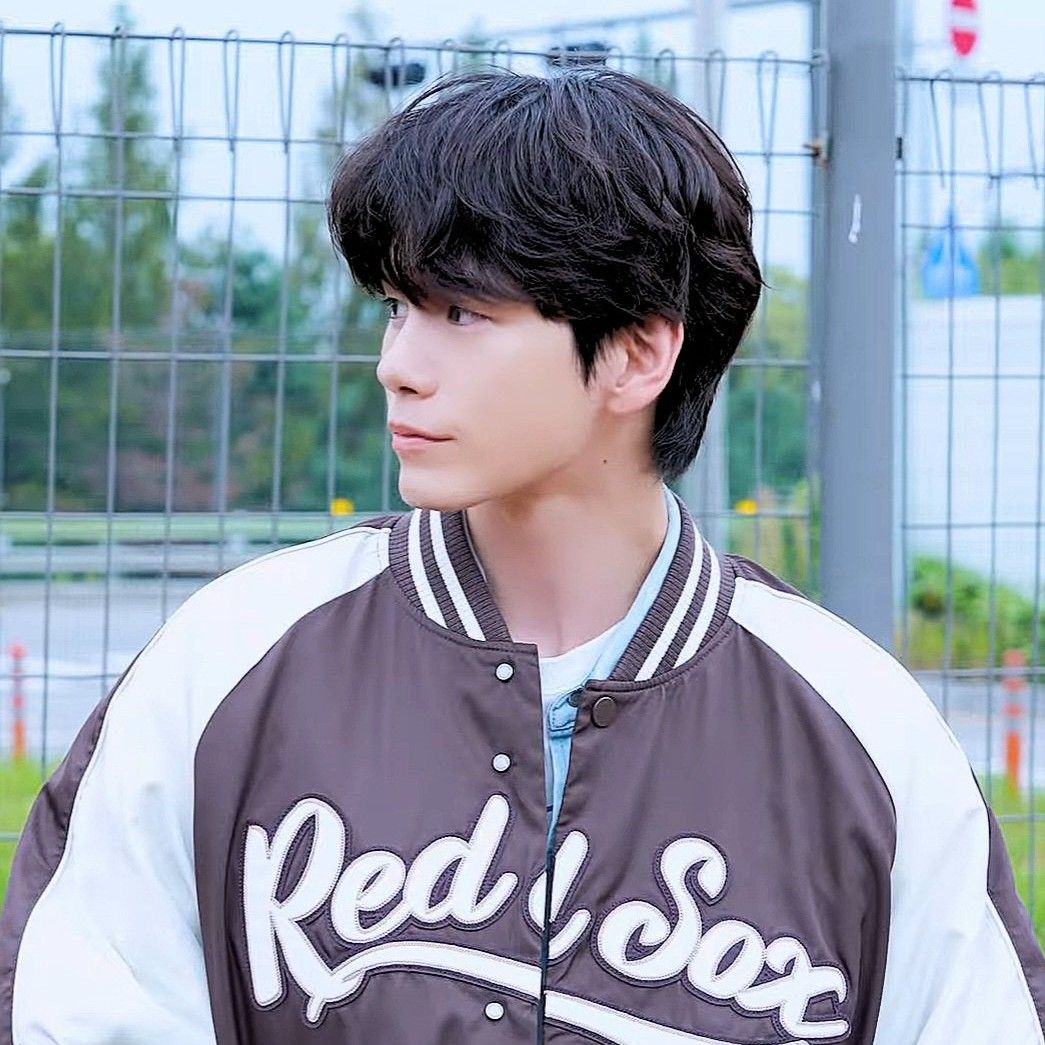 A moment captured by Ong Seongwu's fan