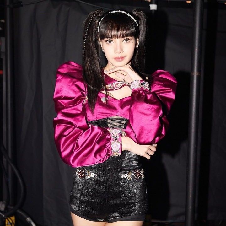 Lisa (BLACKPINK)的最新照片
