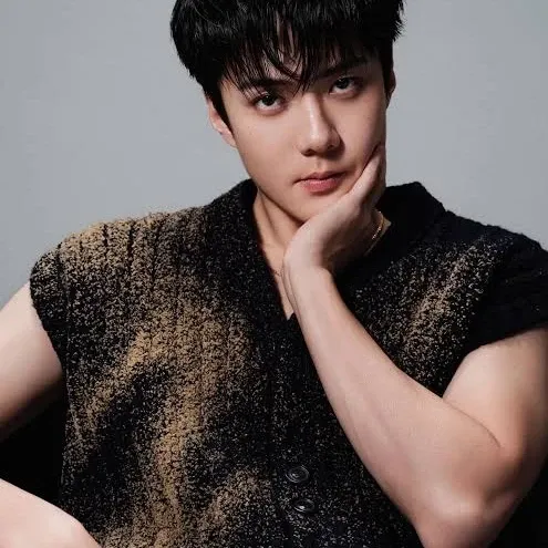 Behind-the-scenes cut of Sehun (EXO)