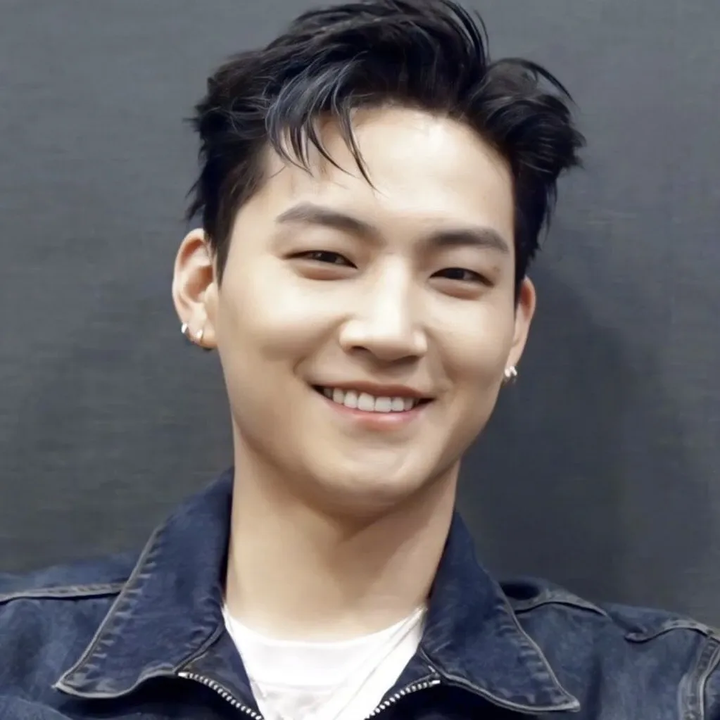 Behind-the-scenes cut of JAY B (GOT7)