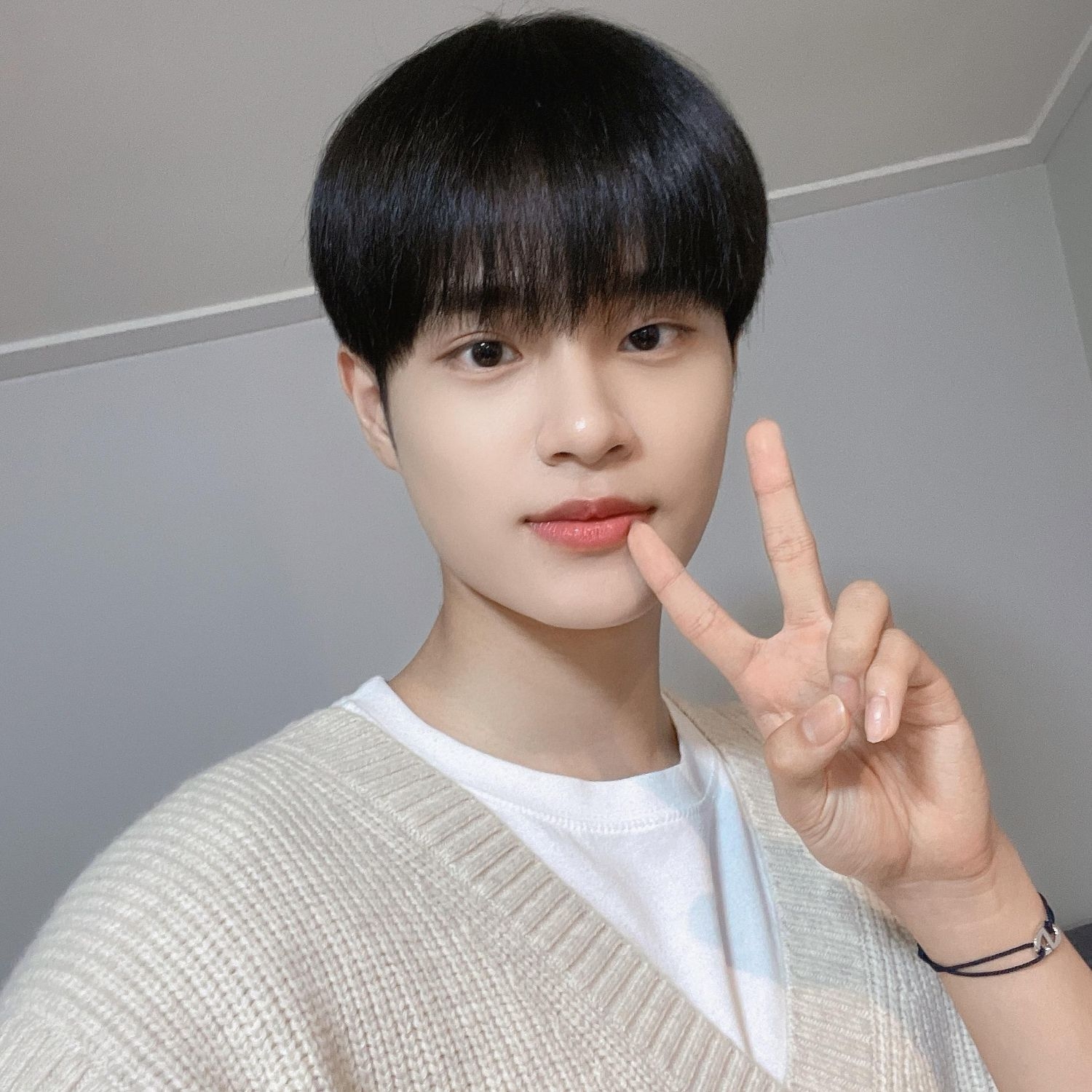 Recent activity shot of Lee Daehwi (AB6IX)
