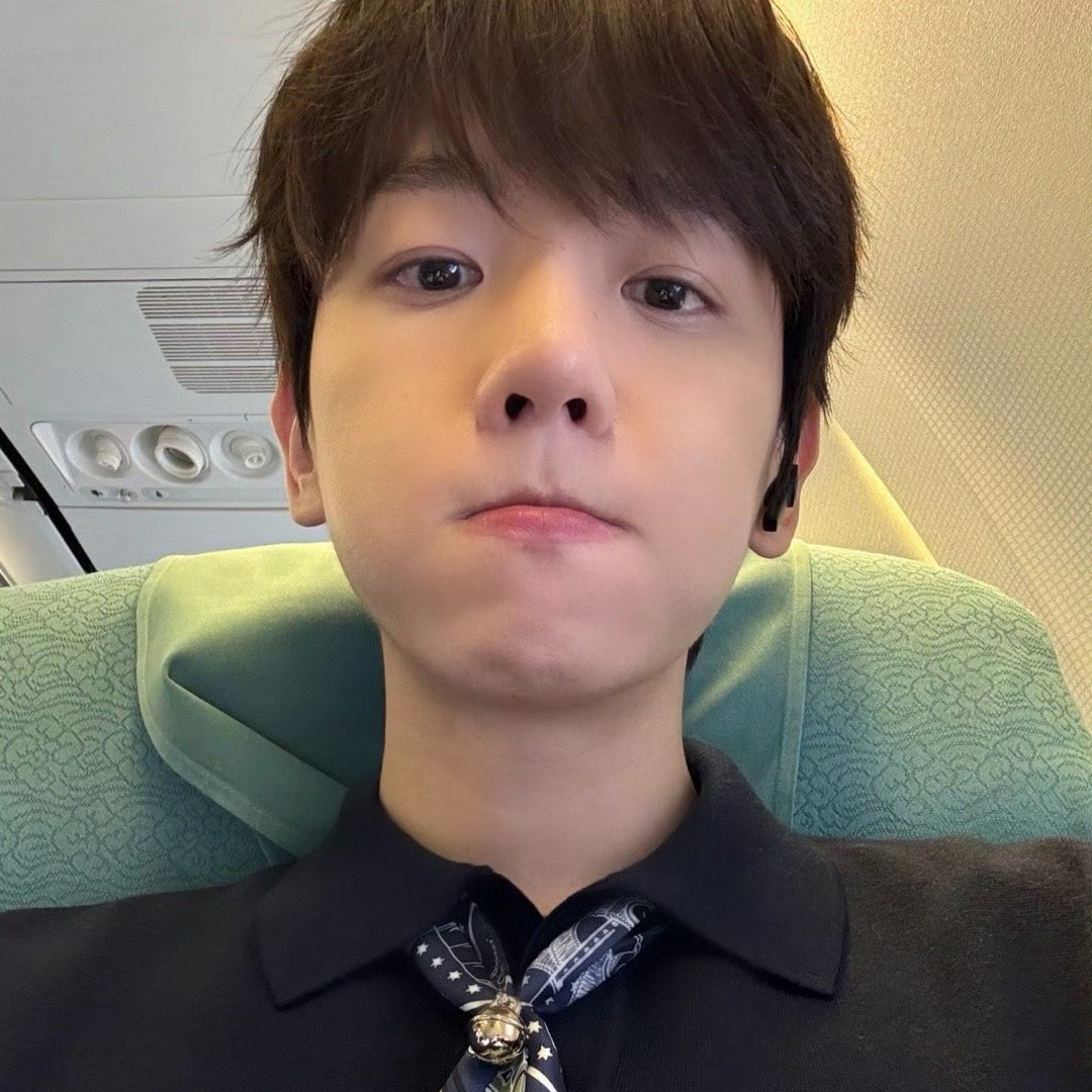 伯賢 (EXO)的最新照片