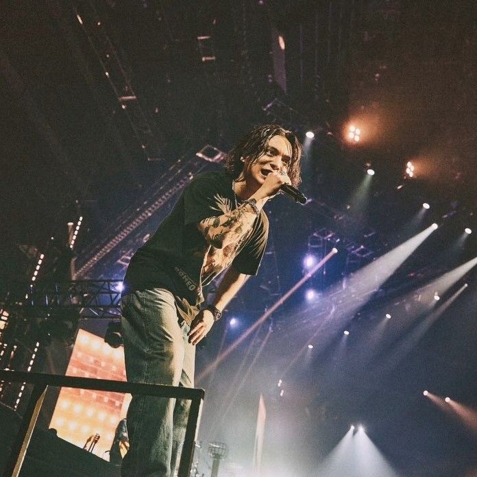 Behind-the-scenes cut of Yuuri