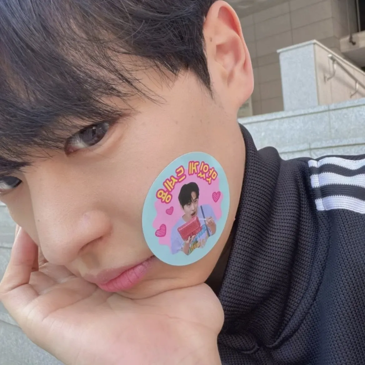 Latest photo of Choi Byungchan