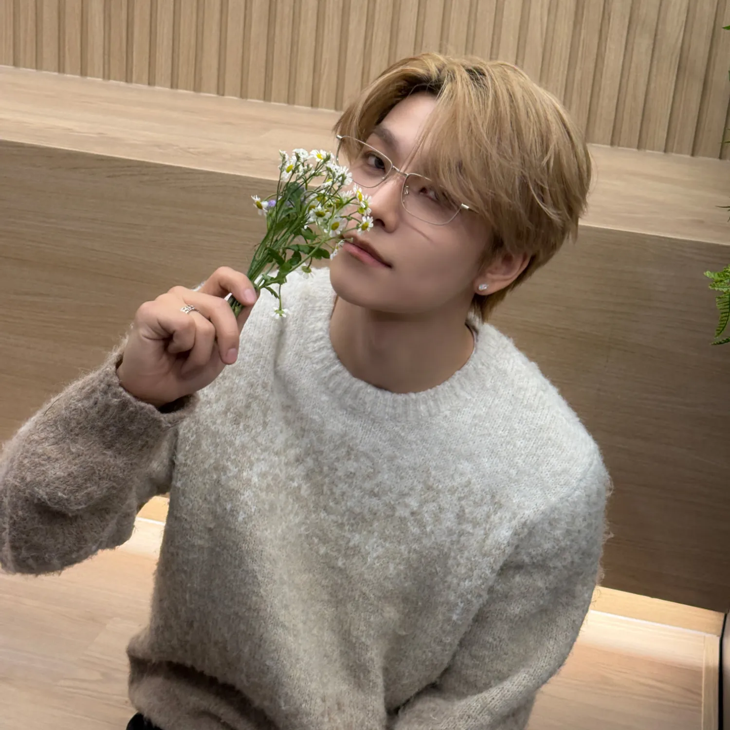 Latest photo of He Xinlong (ALPHA DRIVE ONE)