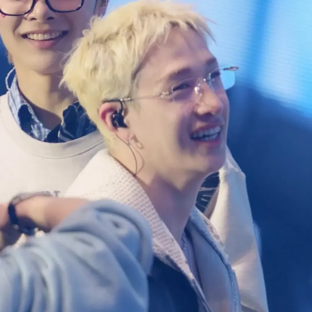 Momen yang diabadikan oleh penggemar Bang Chan (Stray Kids)