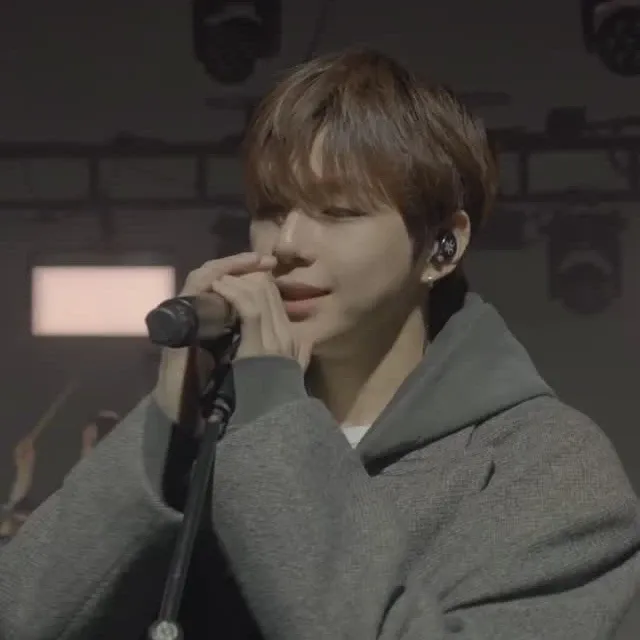 姜丹尼爾的最新照片