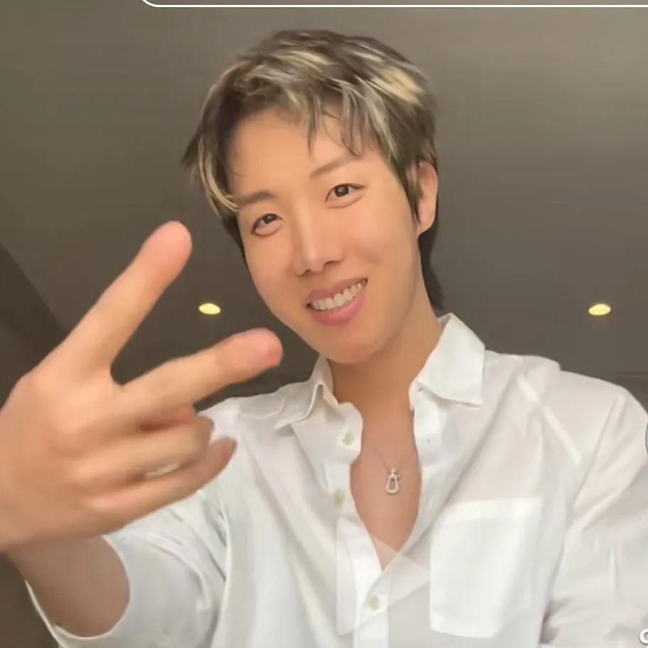 제이홉 (방탄소년단)의 비하인드 컷