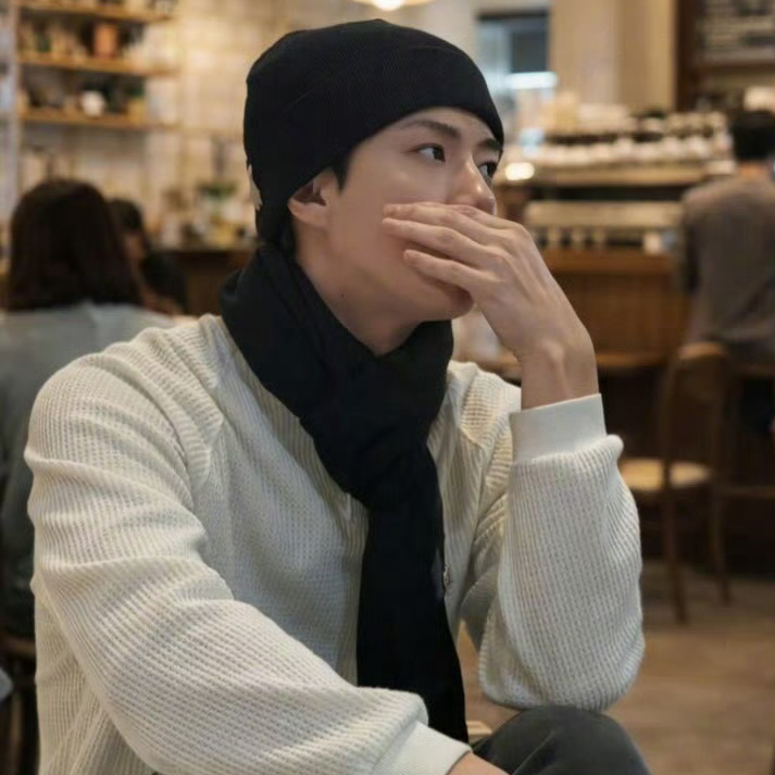 A moment captured by Sehun (EXO)'s fan