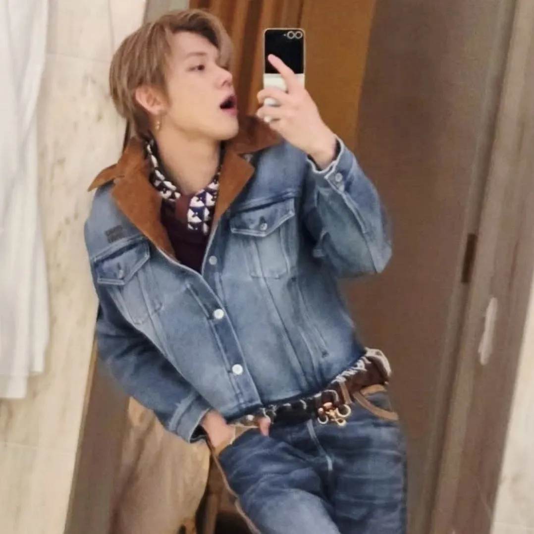 Foto terbaru Yeonjun (TOMORROW X TOGETHER)